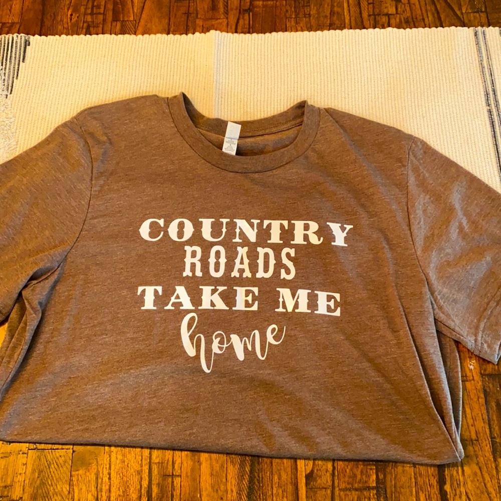 Boutique Tee - Country Roads
